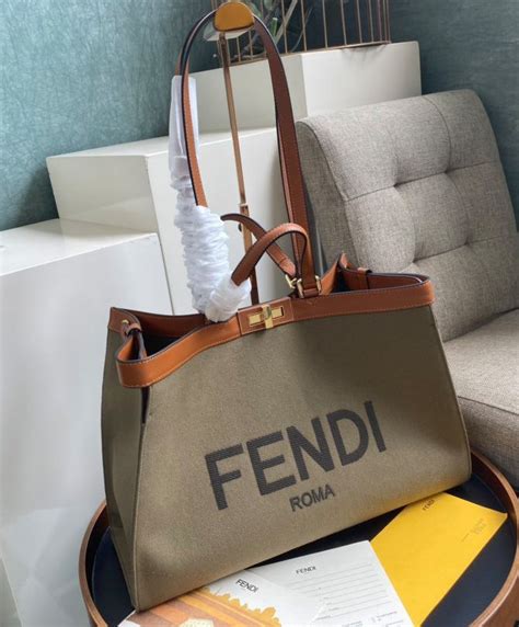 fendi peekaboo x tote